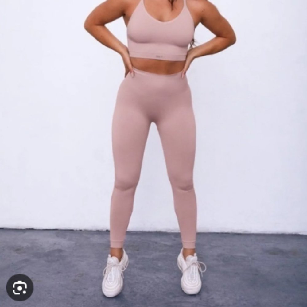Set Active Pants & Top Sculptflex AMETHYST NWOT